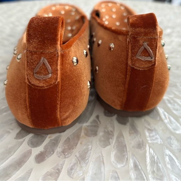 Anthropologie Women’s Kelsi‎ Dagger Brooklyn Adly Metallic Slides Studded Velvet - Picture 8 of 8
